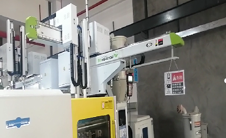 注塑CANopen機械手操逼视频下载污應用於普通注塑機